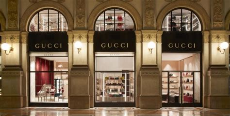 negozi gucci nel mondo arredamenti marmo|negozio gucci.